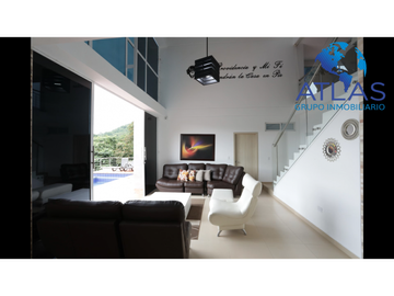 VENTA DE CASA EN CONJUNTO CERRADO EN PIEDECUESTA   COD: 759