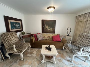 Venta Casa De 3 Niveles En Belén La Mota