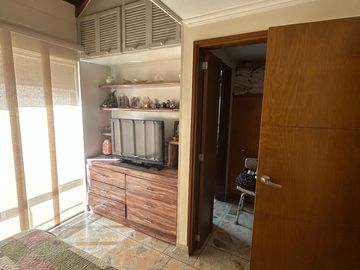 Venta Casa De 3 Niveles En Belén La Mota
