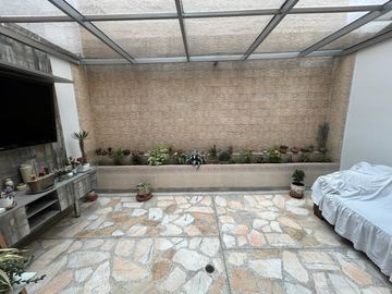 Venta Casa De 3 Niveles En Belén La Mota