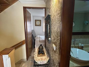 Venta Casa De 3 Niveles En Belén La Mota
