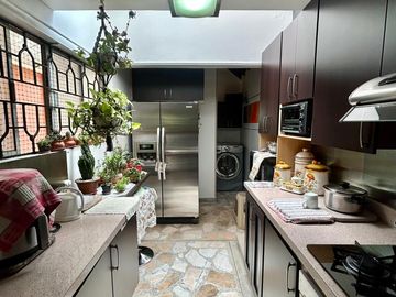 Venta Casa De 3 Niveles En Belén La Mota