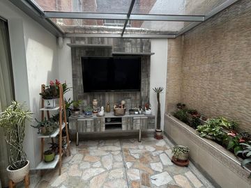 Venta Casa De 3 Niveles En Belén La Mota