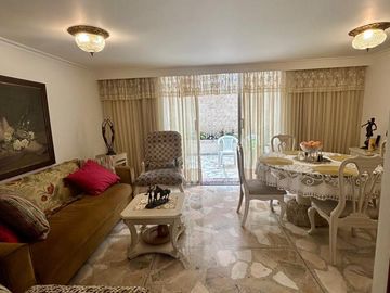 Venta Casa De 3 Niveles En Belén La Mota