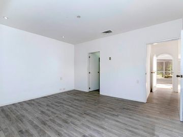 Se Vende Hermosa Casa Campestre En Condominio Exclusivo De Pance.con L1000 M2de Lote.