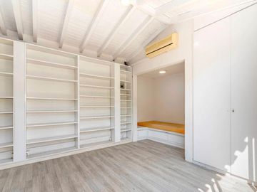 Se Vende Hermosa Casa Campestre En Condominio Exclusivo De Pance.con L1000 M2de Lote.