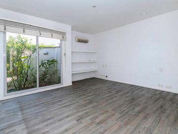 Se Vende Hermosa Casa Campestre En Condominio Exclusivo De Pance.con L1000 M2de Lote.