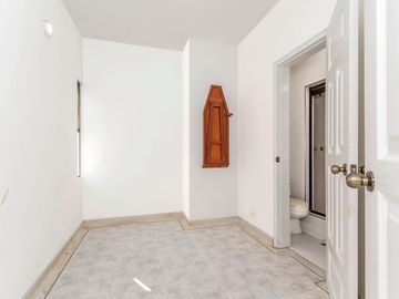 Se Vende Hermosa Casa Campestre En Condominio Exclusivo De Pance.con L1000 M2de Lote.