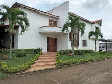 Vendo Casa en condominio campestre, Cali - Cascajal
