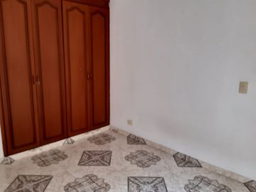 Vendo Casa de 3 niveles, barrio Caney, Sur de Cali - Valle