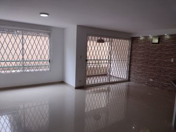 EN VENTA APARTAMENTO EN BELLA SUIZA ALTOS DE CHICALA