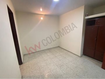 *Rebajada * Venta Casa Prados De Limonar 460 Milones, Dos Pisos Construídos Con Posibilidad De Ampliación Hasta 4 Más Terraza. 260 Mts Construídos.