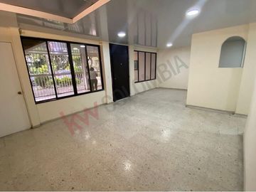 *Rebajada * Venta Casa Prados De Limonar 460 Milones, Dos Pisos Construídos Con Posibilidad De Ampliación Hasta 4 Más Terraza. 260 Mts Construídos.