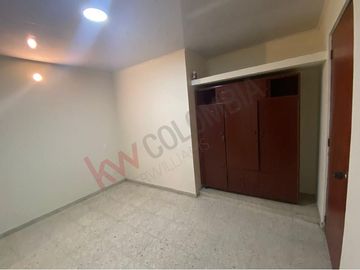 *Rebajada * Venta Casa Prados De Limonar 460 Milones, Dos Pisos Construídos Con Posibilidad De Ampliación Hasta 4 Más Terraza. 260 Mts Construídos.