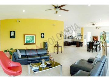 Vendo Casa Campestre En Jamundi, Colombia, En Parcelacion Miravalle