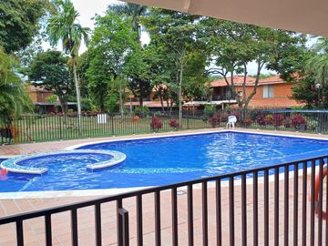 Venta Hermosa Casa Campestre En La Herreria, En El Castillo Jamundi