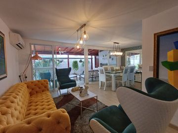 Venta Hermosa Casa Campestre En La Herreria, En El Castillo Jamundi