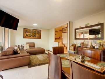 Cali, Vendo Casa Conjunto Hacienda Del Alferez Ciudad Jardín