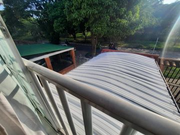 Vendo Casa de 2 pisos barrio Caney. Uso del suelo Comercial