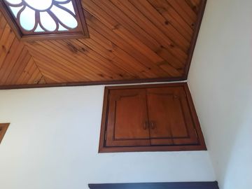 Vendo Casa de 2 pisos barrio Caney. Uso del suelo Comercial