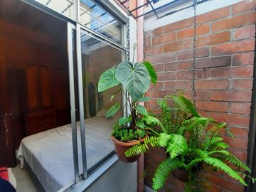 Vendo Casa de 2 pisos barrio Caney. Uso del suelo Comercial