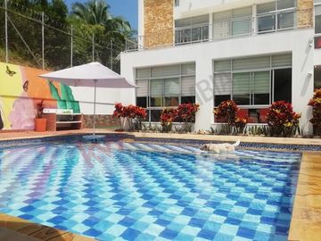 ESPECTACULAR CASA CAMPESTRE - RENTABLE PARA AIRBNB - LA MESA - CUNDINAMARCA