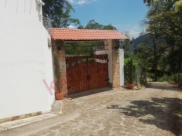 ESPECTACULAR CASA CAMPESTRE - RENTABLE PARA AIRBNB - LA MESA - CUNDINAMARCA