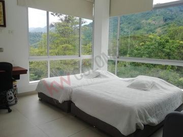 ESPECTACULAR CASA CAMPESTRE - RENTABLE PARA AIRBNB - LA MESA - CUNDINAMARCA