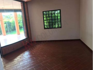 Venta CASA CAMPESTRE Pance Cali Valle del Cauca area 460 mt2-5960