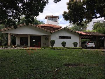 Vendo hermosa  Casa Campestre Pance - No Condominio - dos plantas-5959