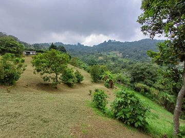 Venta Dapa Casa Finca Para Remodelar A Su Gusto, Sector Miravalle Yumbo Dapa Finca Lote Casa Campestre