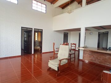 Venta Casa Campestre A 10 Minutos Del Lago Calima