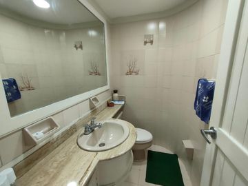 Venta Espectacular Casa Campestre De Dos Niveles Sector Pance 1300 M2