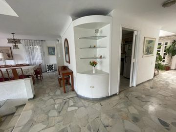Venta Espectacular Casa Campestre De Dos Niveles Sector Pance 1300 M2