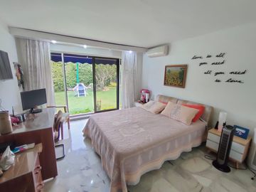 Venta Espectacular Casa Campestre De Dos Niveles Sector Pance 1300 M2