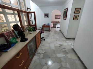 Venta Espectacular Casa Campestre De Dos Niveles Sector Pance 1300 M2