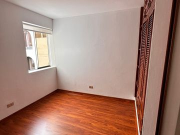 Alquiler de Acogedor Duplex en San Borja, Frente a Parque