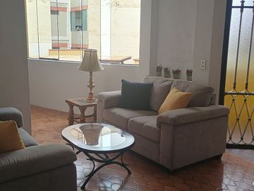 Alquiler de Acogedor Duplex en San Borja, Frente a Parque