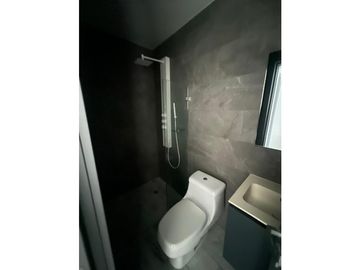 SEA CONFIABLE VENDE O ALQUILA APARTAMENTO PH NUOVO ARMANI/CASA