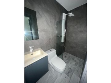 SEA CONFIABLE VENDE O ALQUILA APARTAMENTO PH NOUVO ARMANI/CASA