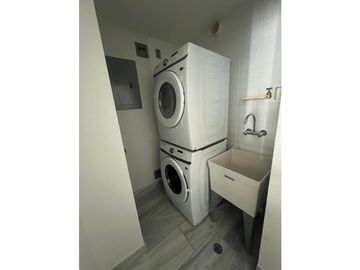 SEA CONFIABLE VENDE O ALQUILA APARTAMENTO PH NOUVO ARMANI/CASA