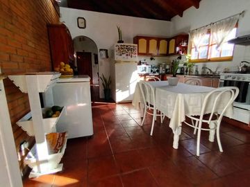 Chalet PH en venta en Castelar Sur