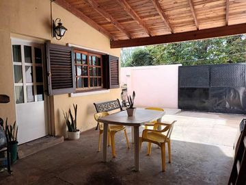 Chalet PH en venta en Castelar Sur