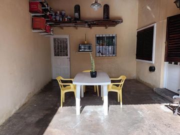 Chalet PH en venta en Castelar Sur