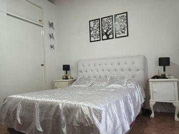 Chalet PH en venta en Castelar Sur