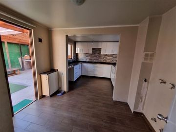 Casa en Venta en Av. Bosque Alto con Calle Doñihue
