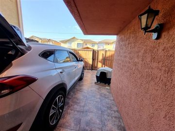 Casa en Venta en Av. Bosque Alto con Calle Doñihue