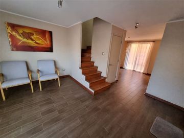 Casa en Venta en Av. Bosque Alto con Calle Doñihue