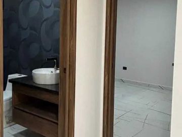 CASA CON EXCELENTES ACABADOS EN PARQUE CHIHUAHUA