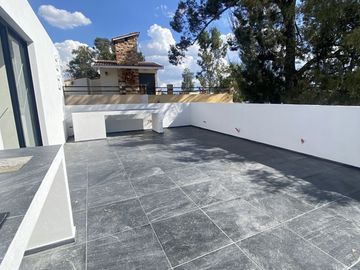 ESTRENA CASA EN FRACC A UN COSTADO DE  PERIFÉRICO  Y LAS TORRES,
